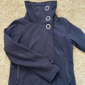 lululemon bomber jacket (fleece on the inside!)